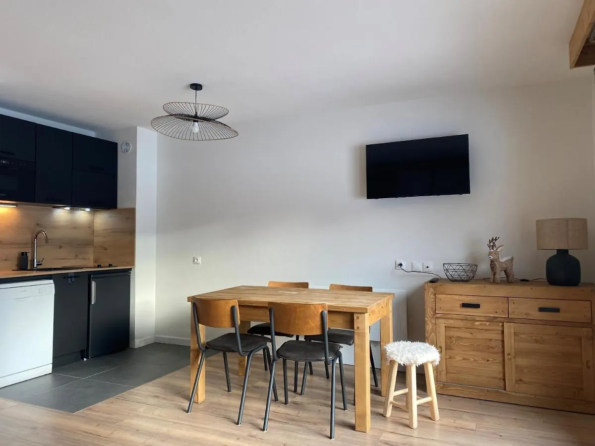 Appartement Renove T2, Vue Montagne Samoens France
